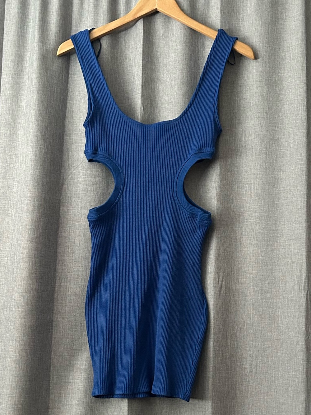 Zara Ribbed Cutout Mini Dress - Picture 2 of 4